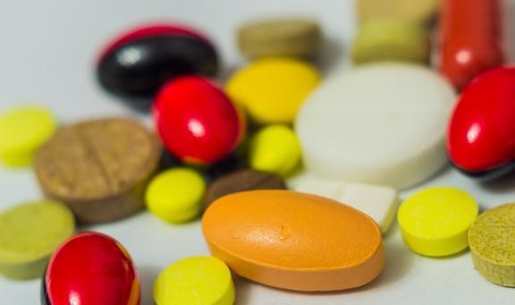 英國發明攪拌摩擦沉積法在高性能混凝土減水劑生產中的應用及美國添加劑帶來的提升